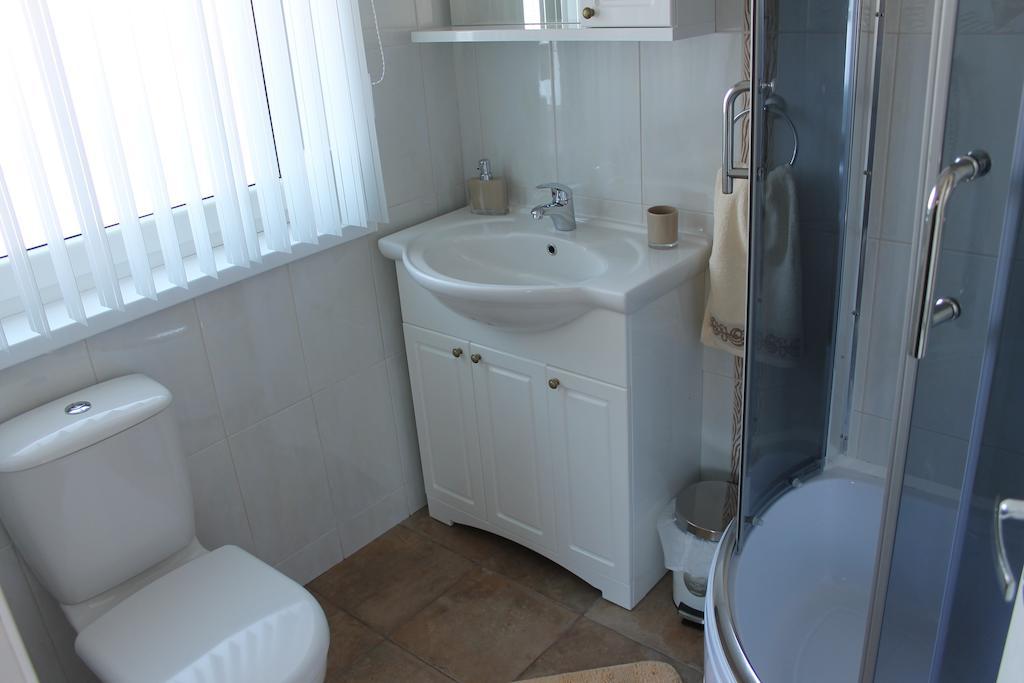 Apartamentai Pluke Паланга Стая снимка