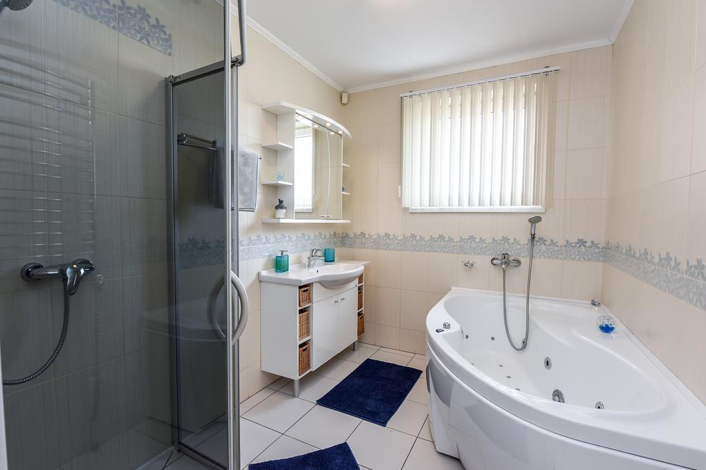 Apartamentai Pluke Паланга Екстериор снимка